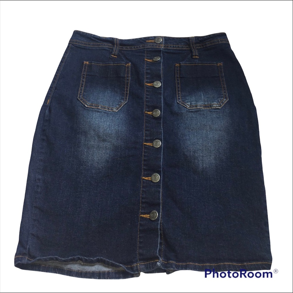 Kenneth Cole pencils skirt